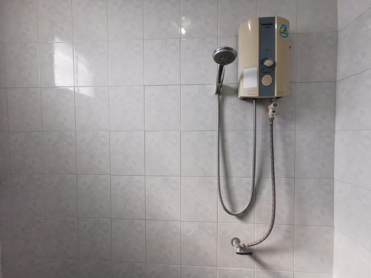 Samiya Guesthouse Bangsaen Dış mekan fotoğraf