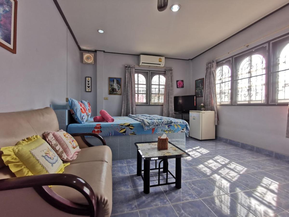 Samiya Guesthouse Bangsaen Dış mekan fotoğraf